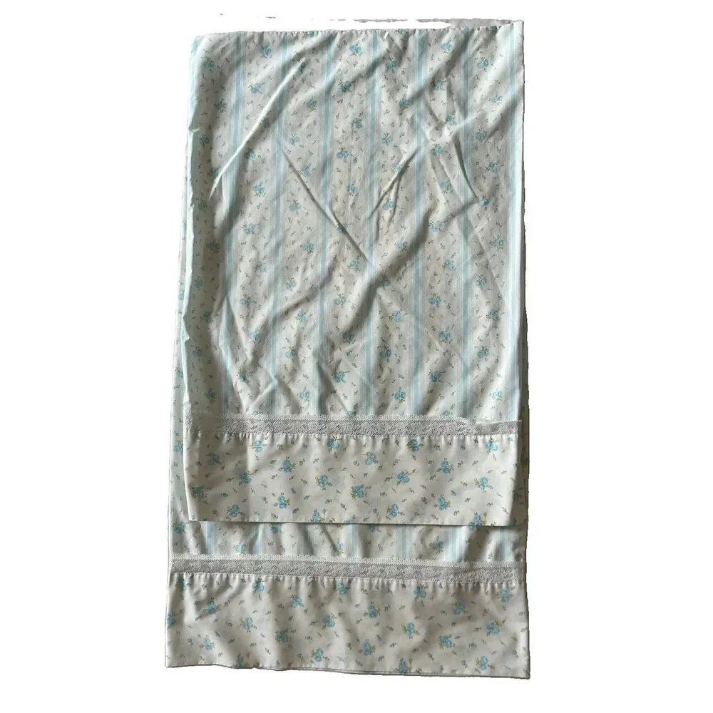 VTG 60-70s JC Penney Springmaid Blue White 2 Pillowcase Roses Lace Trim Percale
